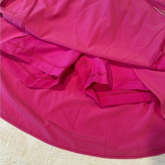 NWT Lululemon Hotty Hot Skirt (High Rise, Tall) in Sonic Oink - Sz 6 - Picture 6 of 7